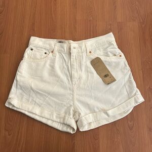 Levi’s Mom Style Shorts